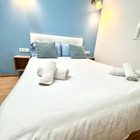 Pamis Apartament Sants, Барселона Экстерьер фото