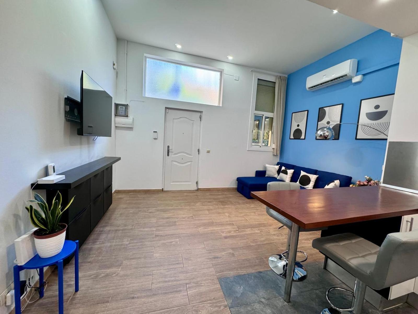 Pamis Apartament Sants, Барселона Экстерьер фото
